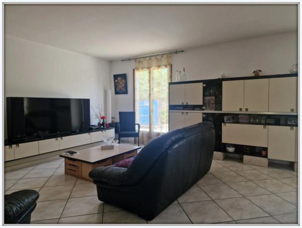 Maison à vendre 5 pièces VINASSAN (11)
