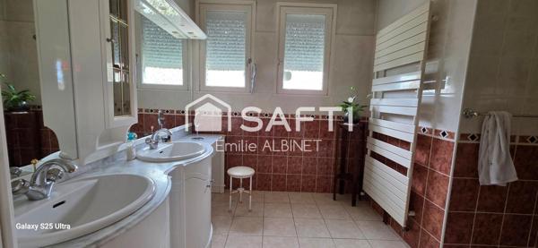 Maison de 164 m² sur 2046 m² de jardin