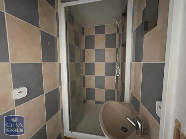 Appartement à louer 2 pièces 51.99m²