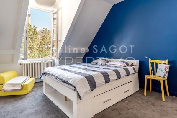 Courbevoie (92400) MAISON D'ARCHITECTE COURBEVOIE 262 M2 - Rooftop de 67 m2 et jardin-patio de 58 m2