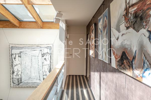 Courbevoie (92400) MAISON D'ARCHITECTE COURBEVOIE 262 M2 - Rooftop de 67 m2 et jardin-patio de 58 m2