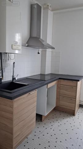 Appartement à louer à Laval en Mayenne (53000), ref : 53079-L379