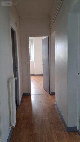 Appartement à louer à Laval en Mayenne (53000), ref : 53079-L379