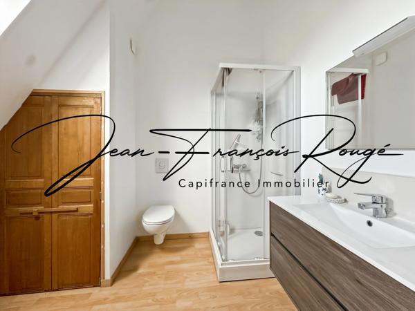 Splendide maison de ville du XIXe siècle, offrant 125 m² de charme et d'authenticité !!!