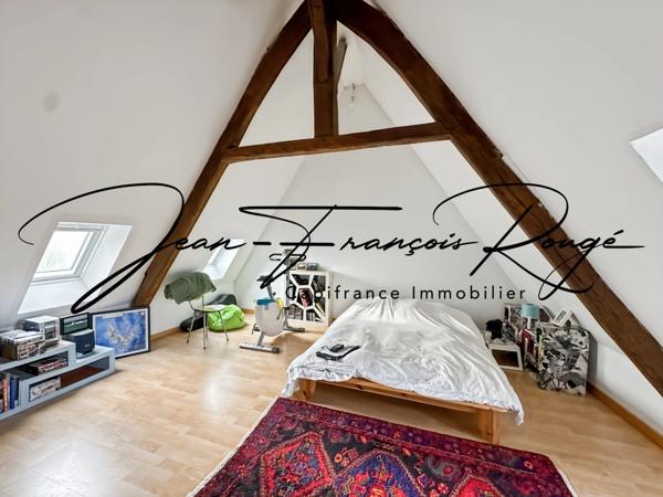 Splendide maison de ville du XIXe siècle, offrant 125 m² de charme et d'authenticité !!!