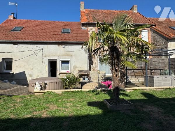 Maison rénovée, avec garage et dépendances