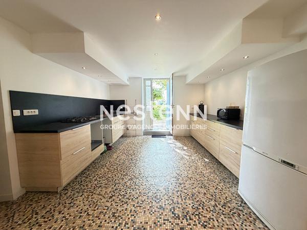 Jolie maison de Maître à vendre de 224 m² avec 3 chambres avec jardin et dépendance à Montval-sur-Loir (72500)