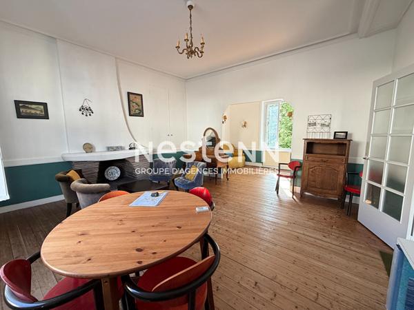 Jolie maison de Maître à vendre de 224 m² avec 3 chambres avec jardin et dépendance à Montval-sur-Loir (72500)