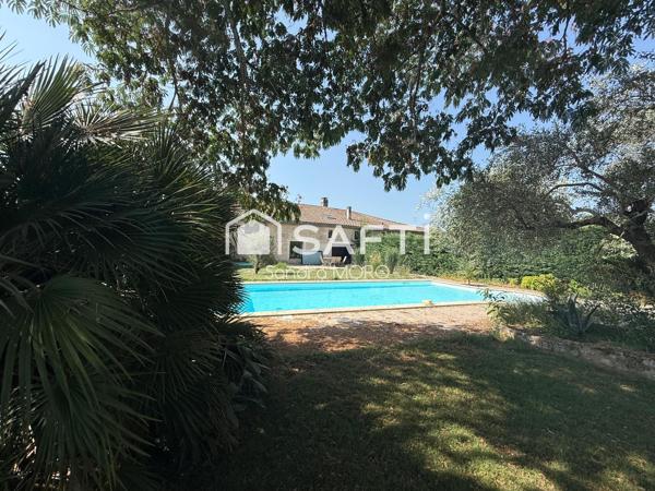 Belle demeure de caractère avec piscine – Caudrot