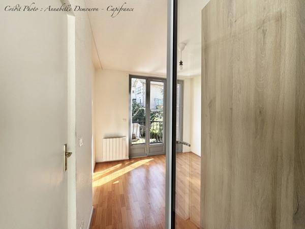 CHATELGUYON (63) - Appartement 4 pièces rénové, balcon filant et terrasse privative