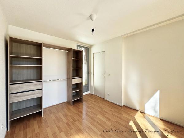 CHATELGUYON (63) - Appartement 4 pièces rénové, balcon filant et terrasse privative