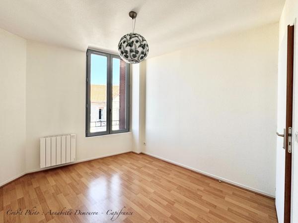 CHATELGUYON (63) - Appartement 4 pièces rénové, balcon filant et terrasse privative
