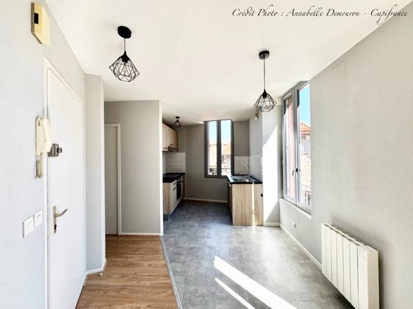 CHATELGUYON (63) - Appartement 4 pièces rénové, balcon filant et terrasse privative