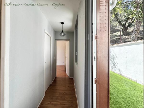 CHATELGUYON (63) - Appartement 4 pièces rénové, balcon filant et terrasse privative