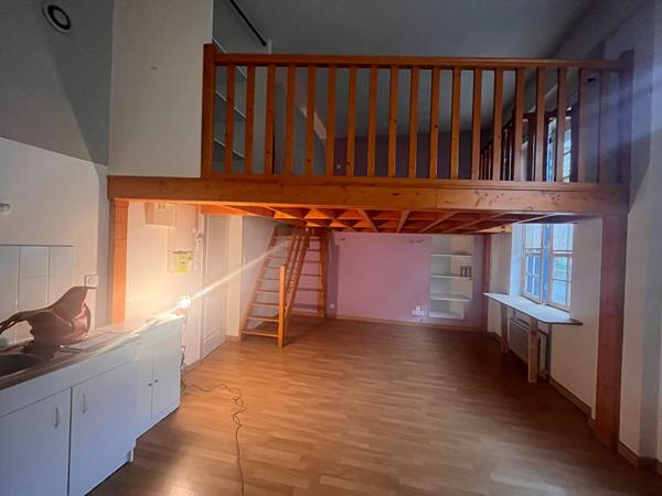 Studio à louer de 39 m² à CHATEAUGIRON