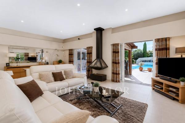 Villa contemporaine à 200 m de la plage de la Bouillabaisse