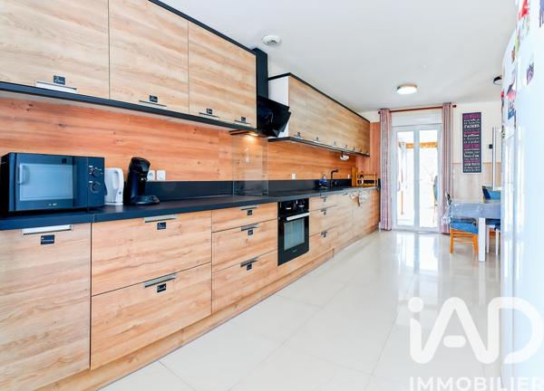 Maison à vendre 10 pièces 198 m² Gouaix