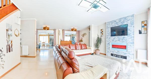 Maison à vendre 10 pièces 198 m² Gouaix