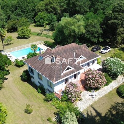 Maison de Maître à proximité de NOGARO