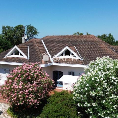 Maison de Maître à proximité de NOGARO