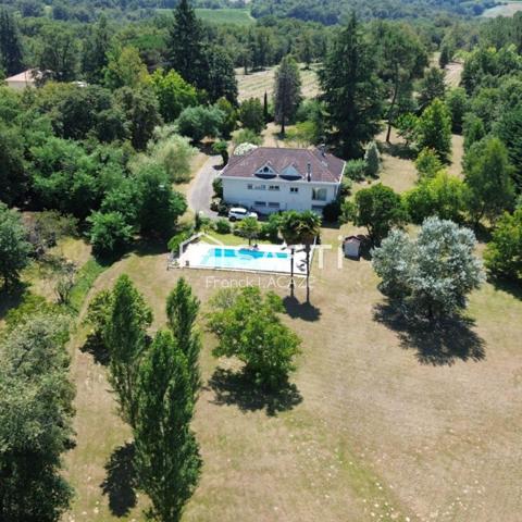 Maison de Maître à proximité de NOGARO