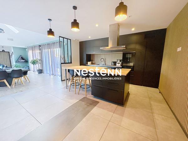 Maison récente avec piscine - Monts