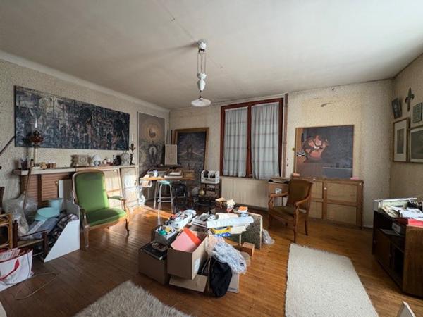 Maison 6 pièce(s) 3 chambre(s) 150 m²