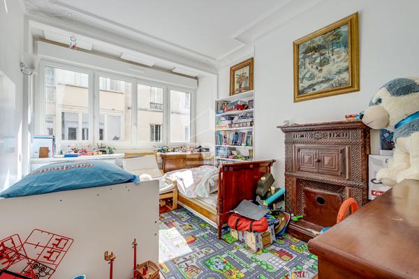 Appartement Paris 3 pièce(s) 59 m2