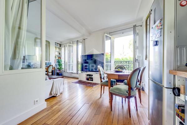 Appartement Paris 3 pièce(s) 59 m2