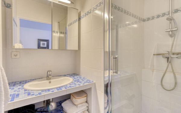 Appartement à vendre    5 pièces • 112,03 m2 Lyon 9