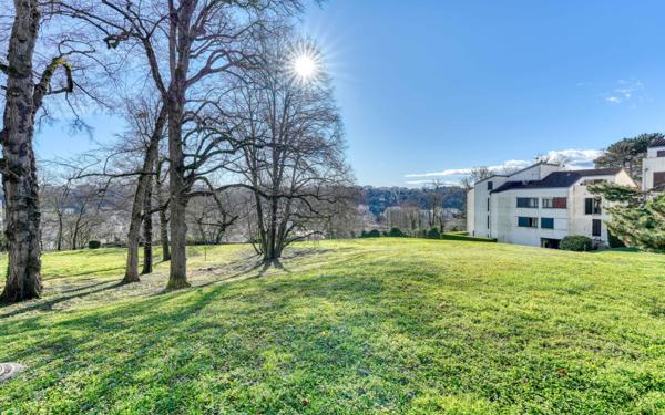 Appartement à vendre    5 pièces • 112,03 m2 Lyon 9