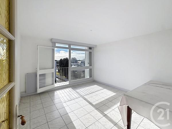 Appartement F1 à vendre  1 pièce - 36,16 m2 LA CHAPELLE ST MESMIN - 45