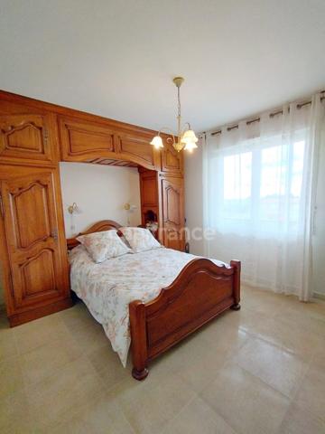 Appartement T5 de 150 m2 vue mer + garage à FOLELLI