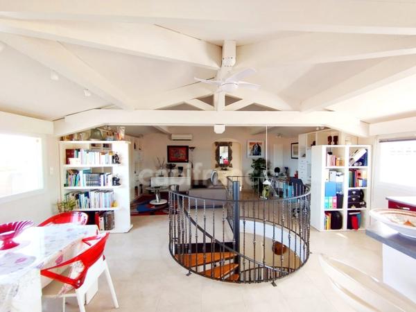 Appartement T5 de 150 m2 vue mer + garage à FOLELLI