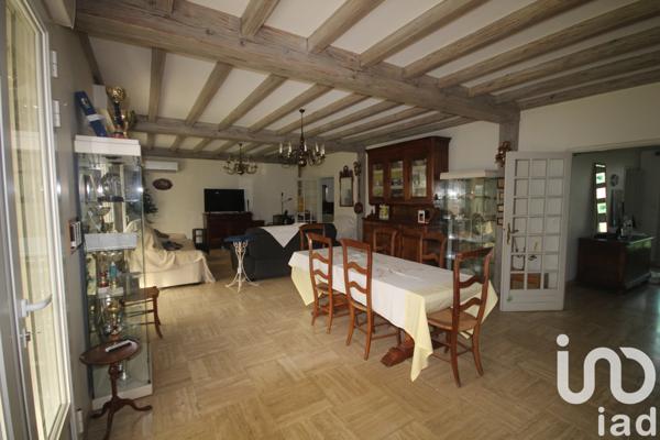 Maison à vendre 5 pièces 220 m² Pont-l'Abbé-d'Arnoult