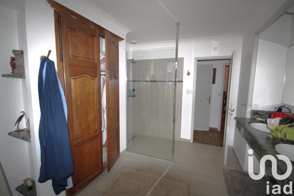 Maison à vendre 5 pièces 220 m² Pont-l'Abbé-d'Arnoult