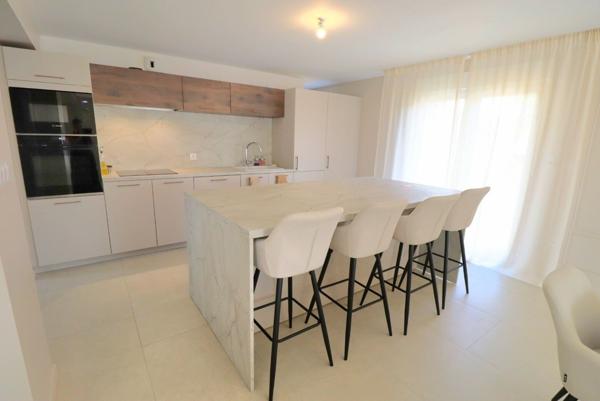 Maison élégante entièrement rénovée à Bourogne