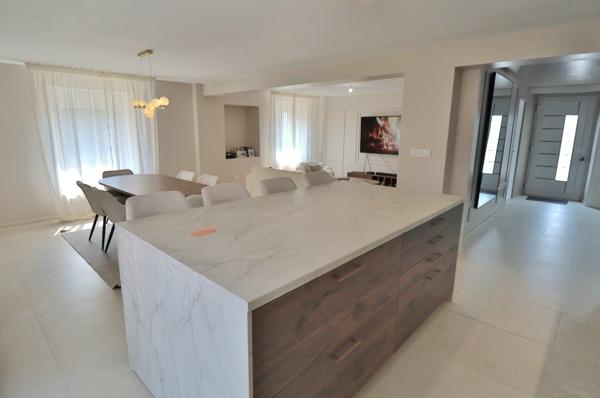 Maison élégante entièrement rénovée à Bourogne