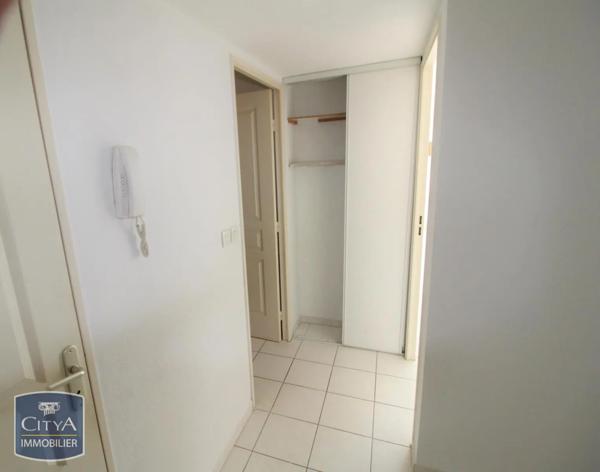 Appartement à louer 1 pièce 33.78m² Aix-en-Provence (13090)