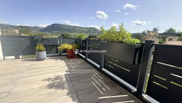 Vente Villa 7 pièces 252 m2 à Millau