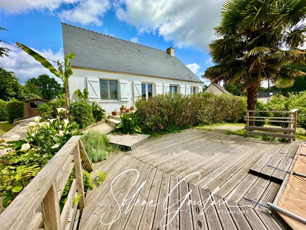 Maison individuelle plain-pied, bourg, 3 chambres, au calme