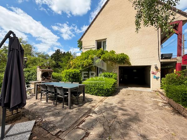 Maison Pringy 6 pièce(s) 135 m2