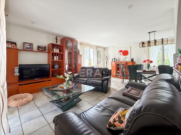 Maison Pringy 6 pièce(s) 135 m2