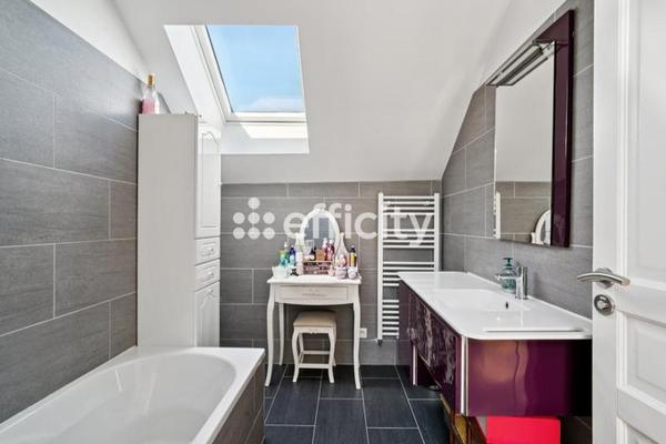 Maison 5 pièces - 114 m²