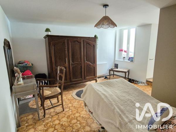 Immeuble à vendre 140 m² Aussillon