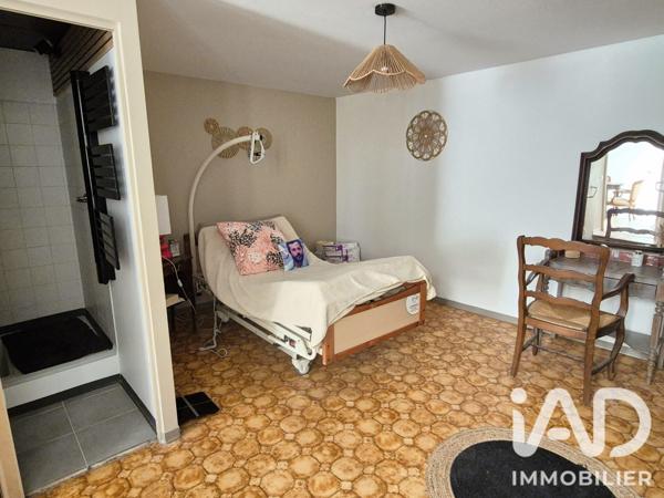 Immeuble à vendre 140 m² Aussillon