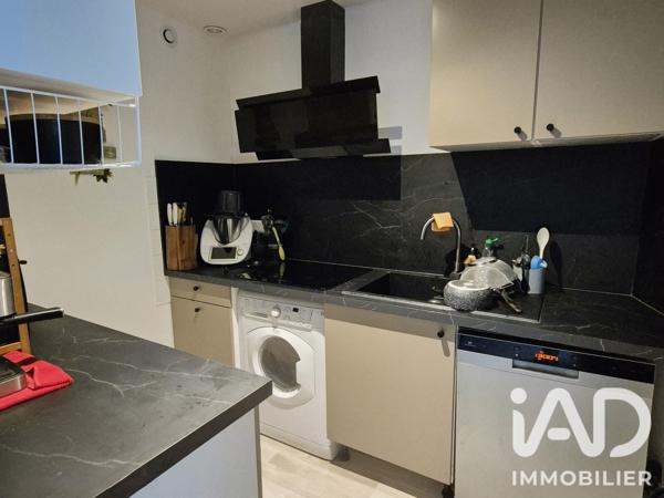 Immeuble à vendre 140 m² Aussillon