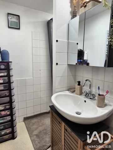 Immeuble à vendre 140 m² Aussillon