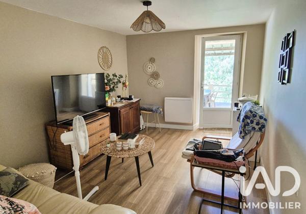 Immeuble à vendre 140 m² Aussillon