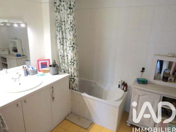 Maison à vendre 8 pièces 200 m² Montchevreuil